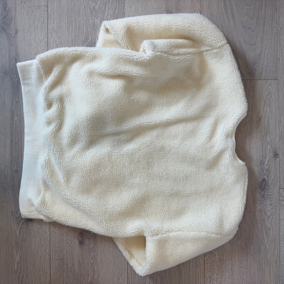 The Bar Sherpa Sweatshirt - Picture 5 of 7